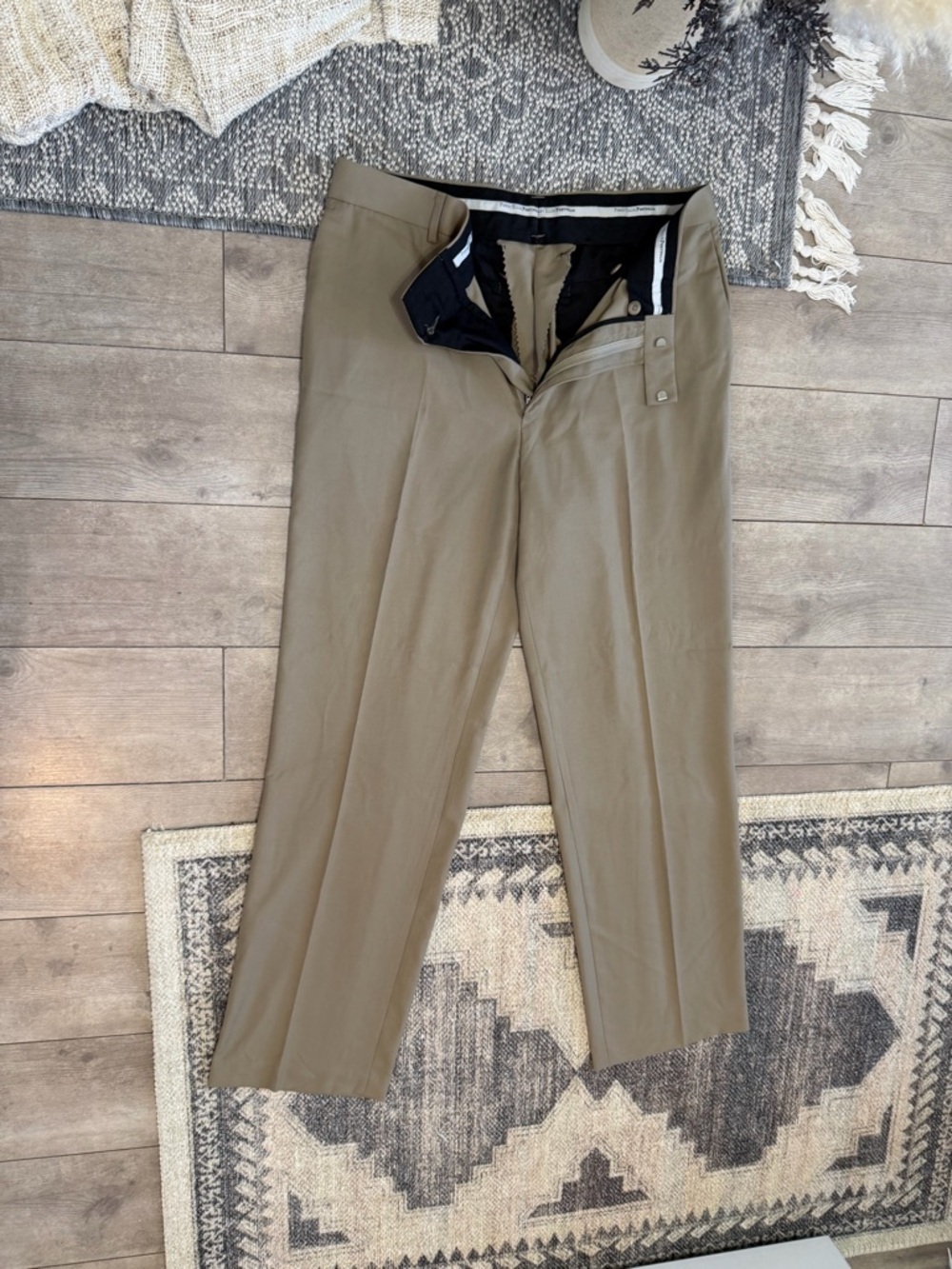 Perry Ellis Pleated Straight Dress Pants 34/32 Men's Rustic Beige Dry Cleaned - Picture 9 of 15
